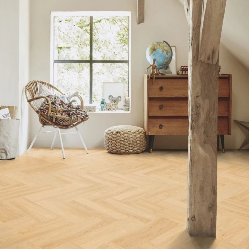Tarkett Essence Glue-Down Cool Oak Classical 260060001 panele winylowe jodełka aranżacja 2